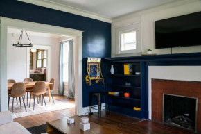 \\Chic Family Retreat// All-New, Arcade, Garden, A/C